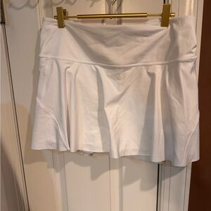 Athleta- White Ace tennis skort 13.5"